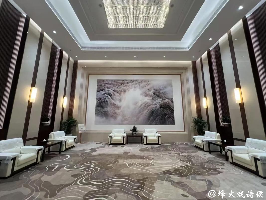 “五大道像一条河流,我的生命更像一条清流” “五大道像一条河流,我的生命更像一条清流”